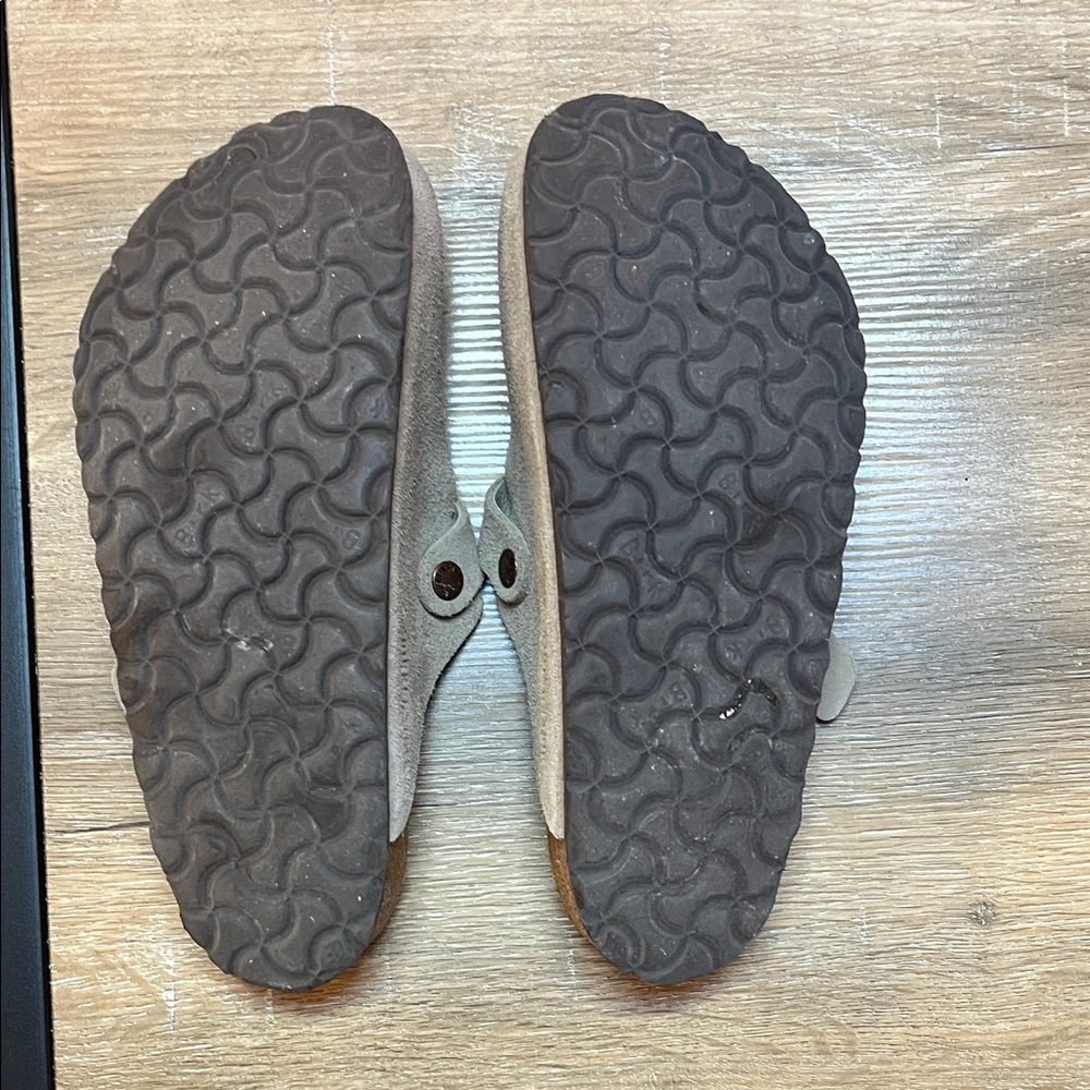 Birkenstock women’s Boston Suede Slip-Ons - taupe Size 40/9 - Picture 3 of 4